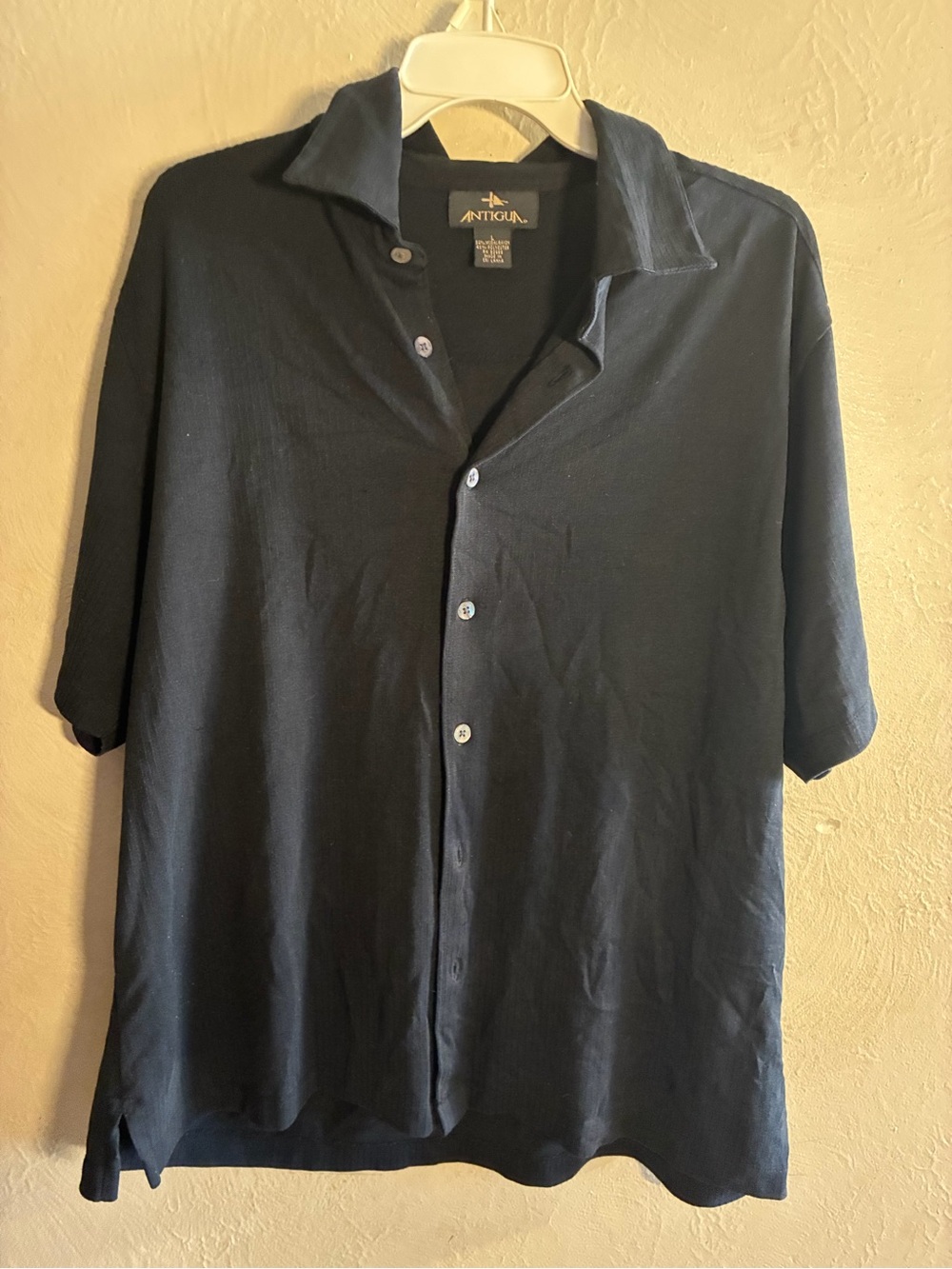 Antigua Men’s Black Short-Sleeve Button Shirt